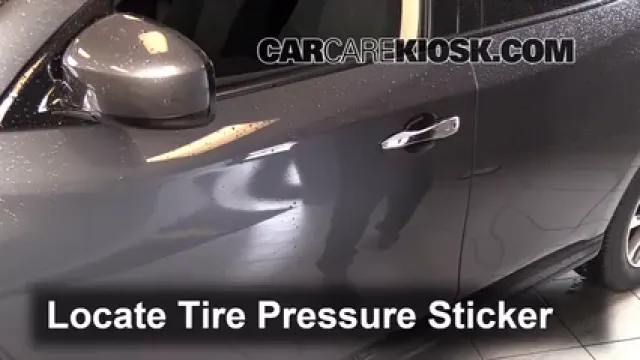 2013 Nissan Pathfinder SV 3.5L V6 Tires & Wheels Check Tire Pressure